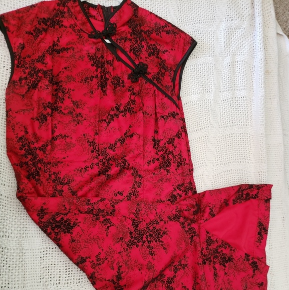 Morbid Threads Dresses & Skirts - Morbid Threads 90's Red and black Cheongsam dress